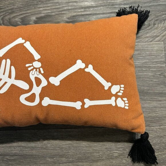 16" Halloween Skeleton Throw Pillow Black Tassels Target Orange Spooky Plush - Picture 6 of 6